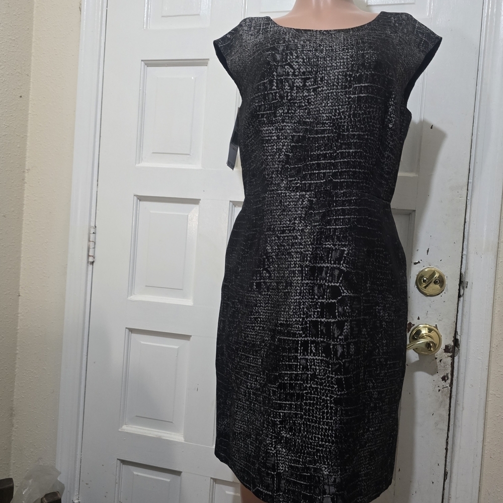 Kenneth Cole Black Croc-Embossed Midi Dress